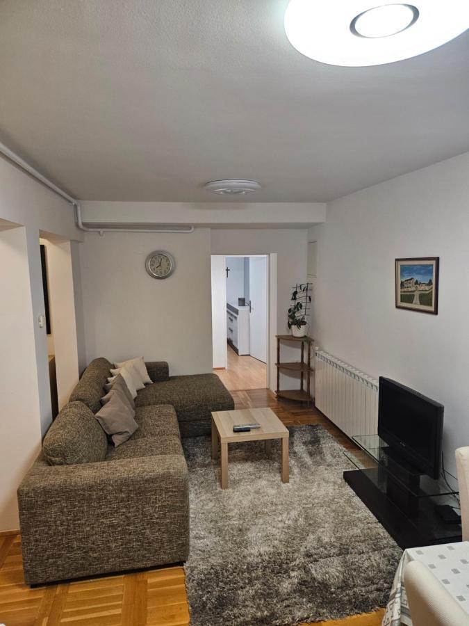Apartman Cresnar Zagreb Exterior foto
